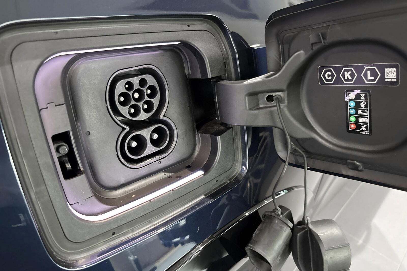 Blå BMW i3s fra 2020