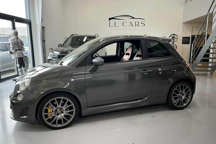 undefined Abarth 595 fra 2015 set udefra