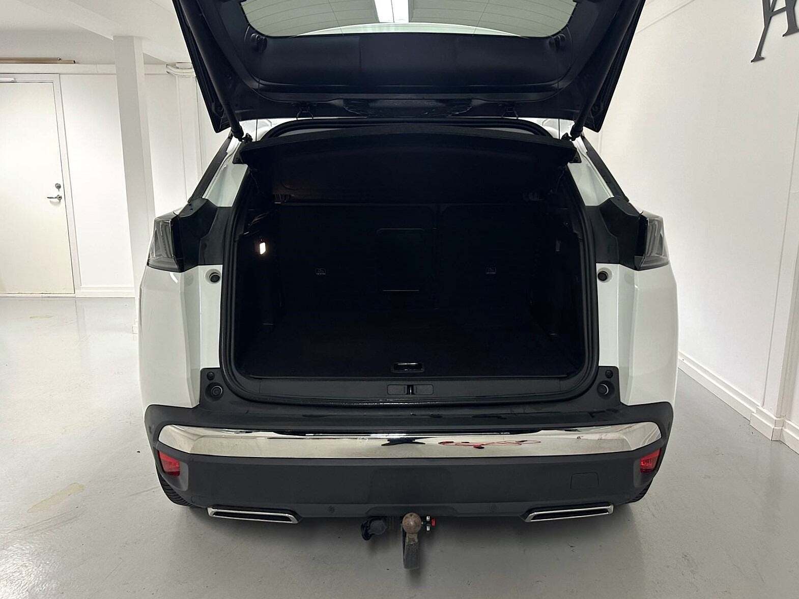 Hvid Peugeot 3008 fra 2021