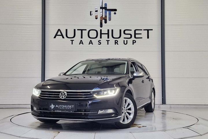 Sort VW Passat fra 2016