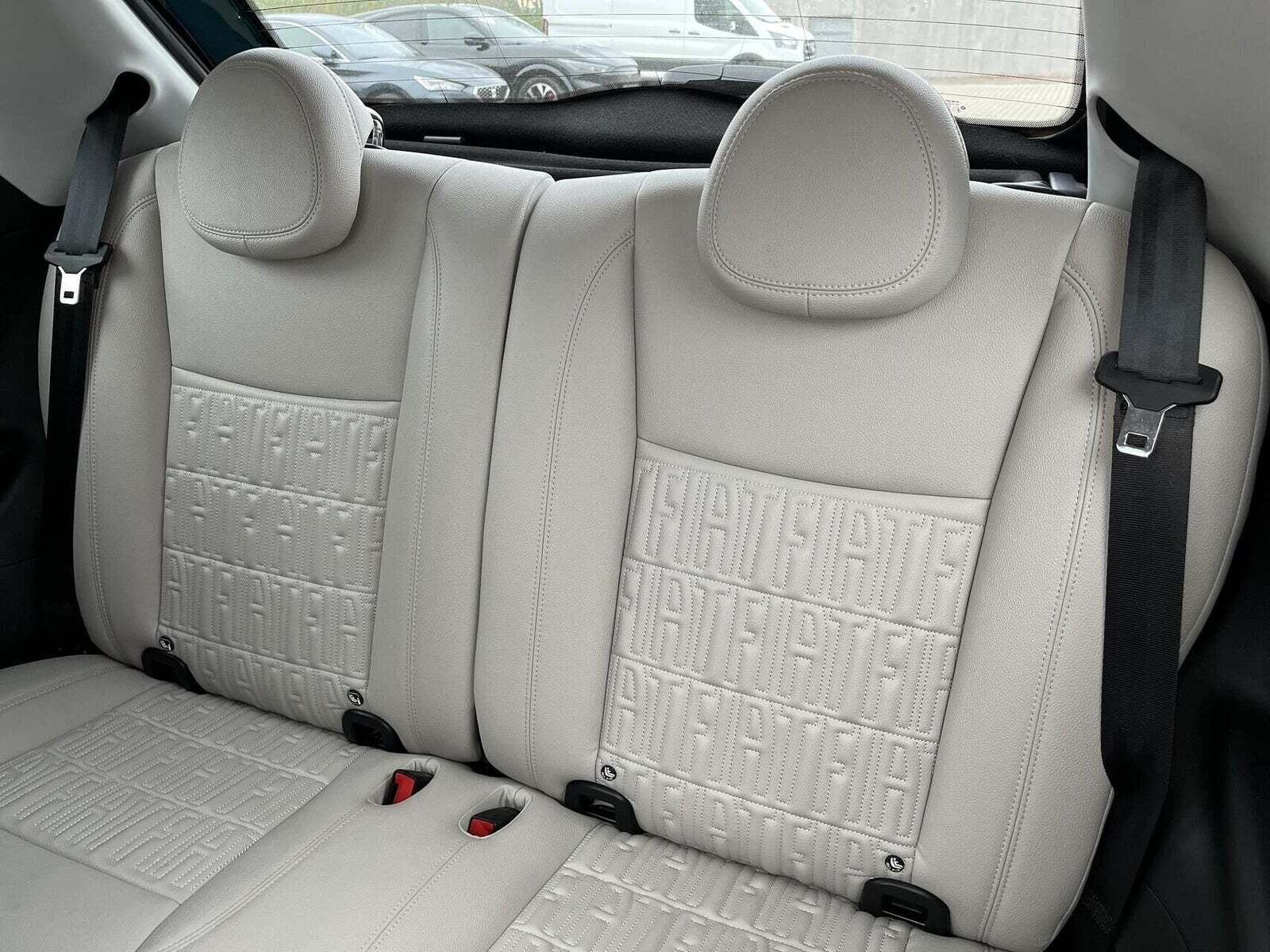 Fiat 500e 42 la Prima