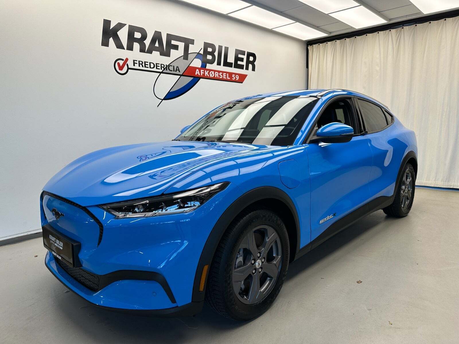 Ford Mustang Mach-E 98 Extended Range