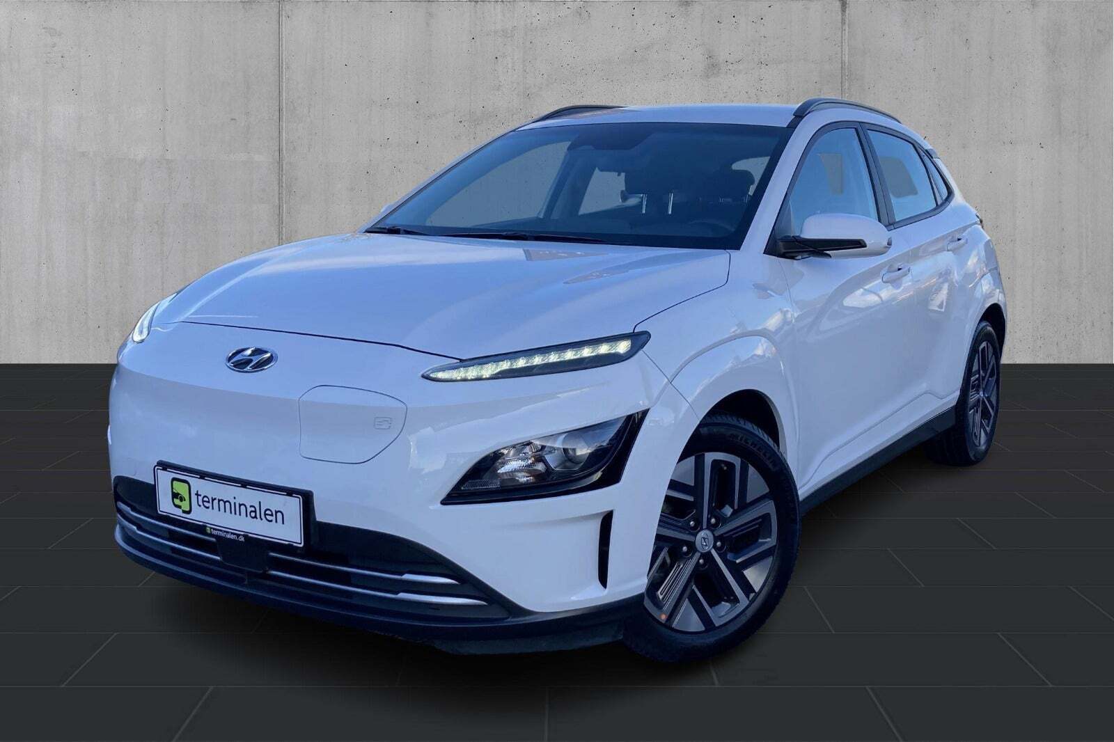 Hyundai Kona 64 EV Essential