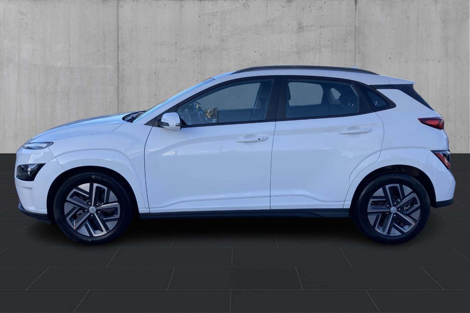 Hyundai Kona 64 EV Essential