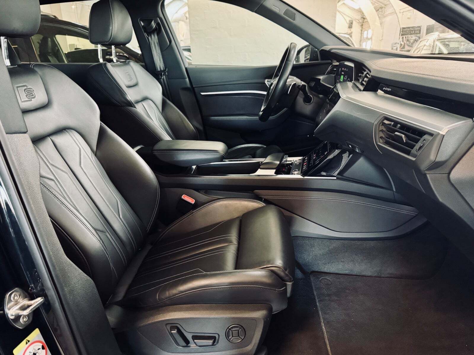 Audi e-tron 55 Black Edition S-line quattro