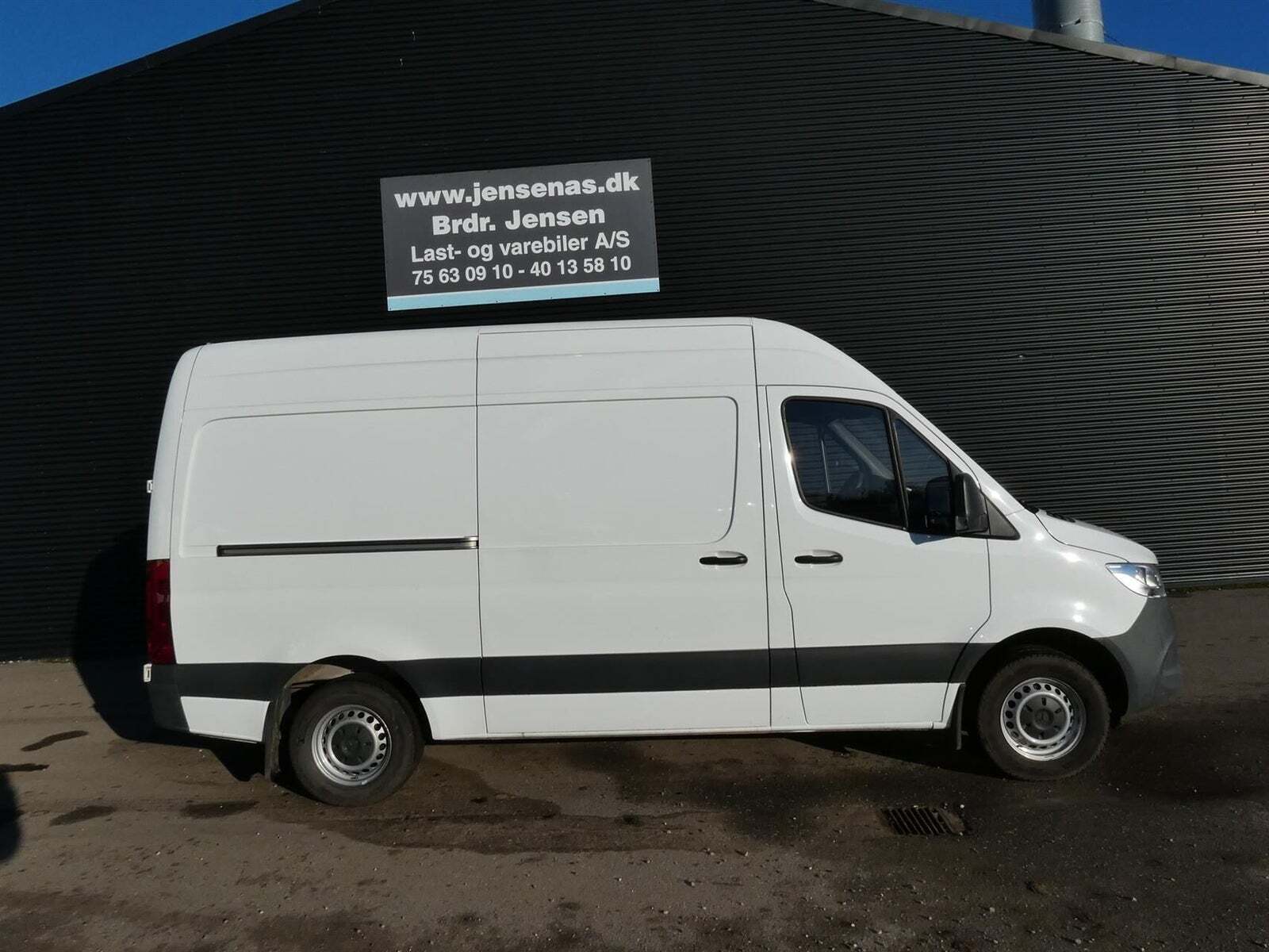 Mercedes Sprinter 317 2,0 CDi A2 Kassevogn aut. RWD