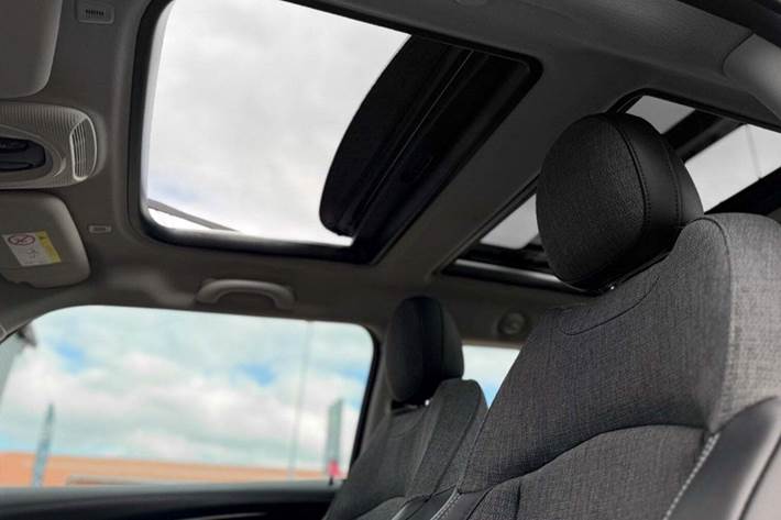 Blå Mini Cooper SE fra 2022