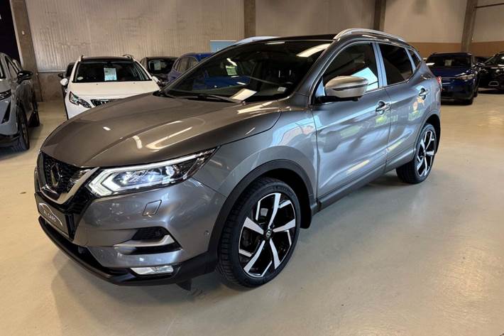 undefined Nissan Qashqai fra 2018 set udefra