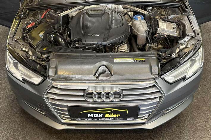 Grå Audi A4 fra 2017