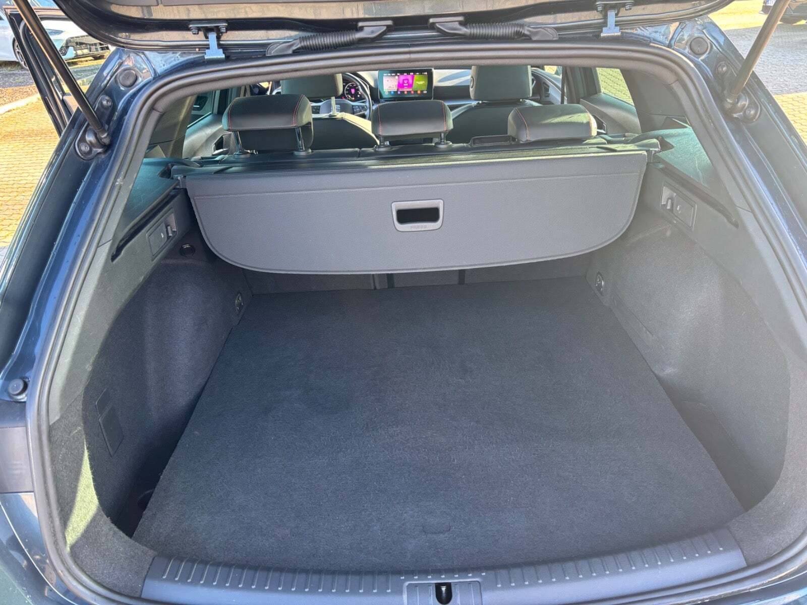 Grå Seat Leon fra 2021