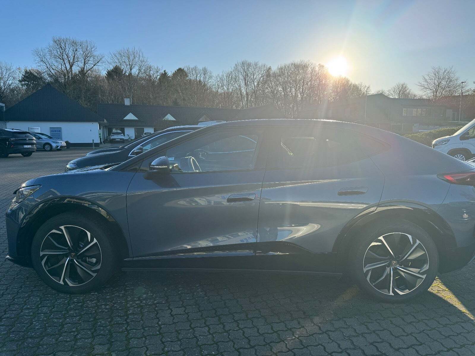 Cupra Tavascan 77 Immersive