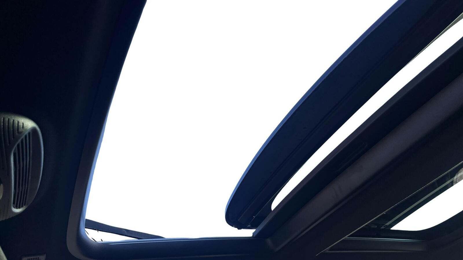 Hvid Mini Cooper SE fra 2023