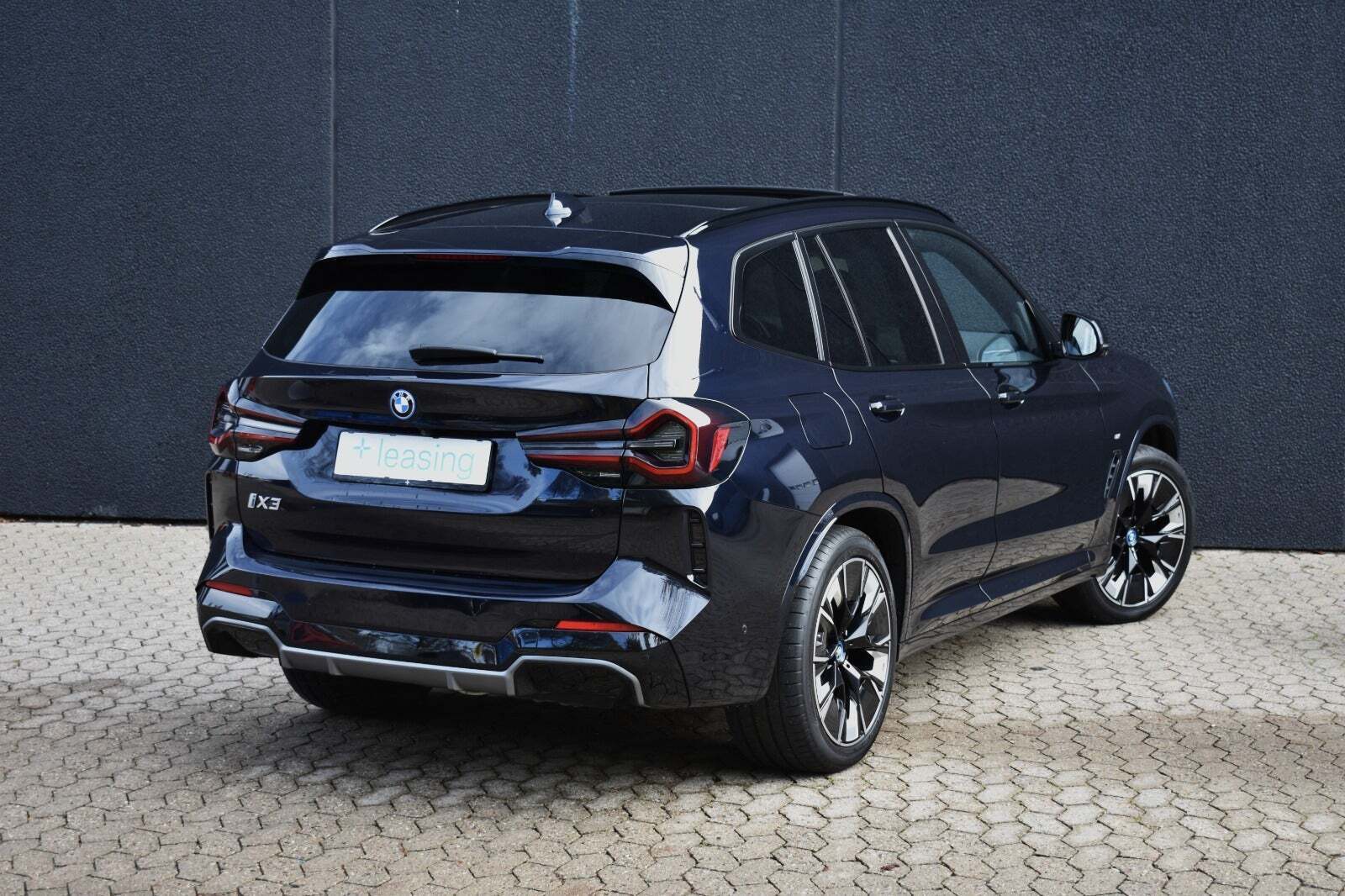 BMW iX3 Impressive M-Sport