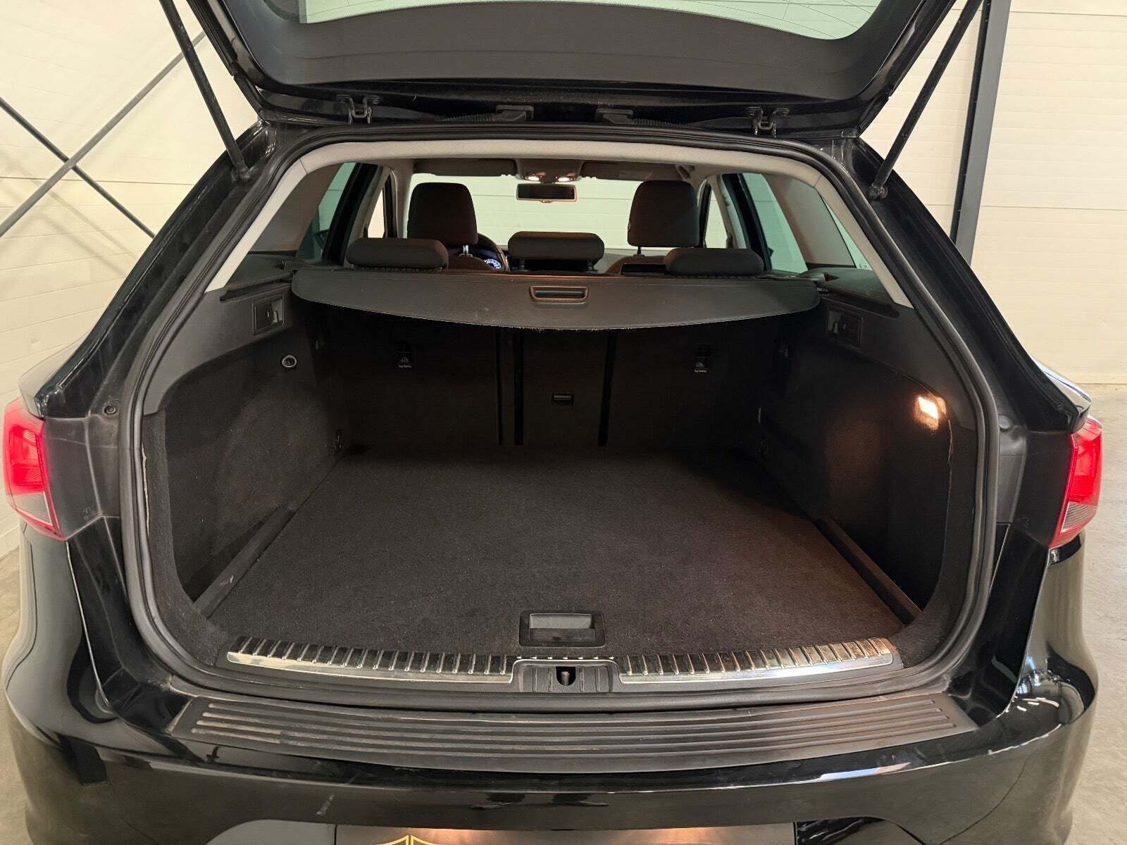 Sort Seat Leon fra 2014