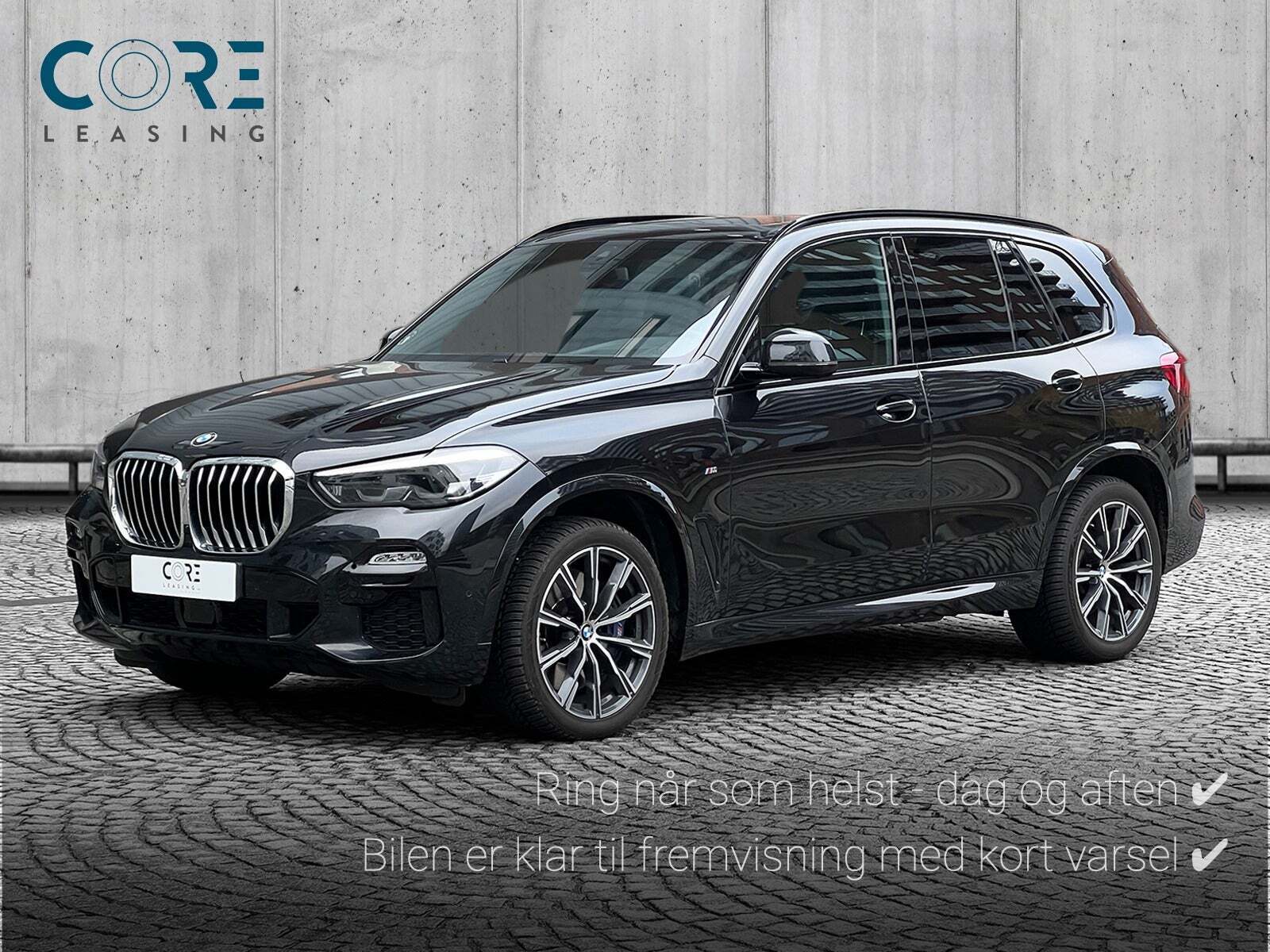 Sort BMW X5 fra 2019 set udefra