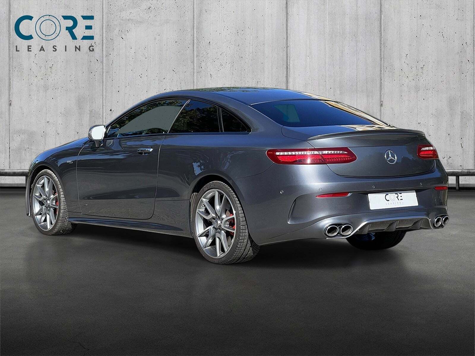 Grå Mercedes E53 fra 2018