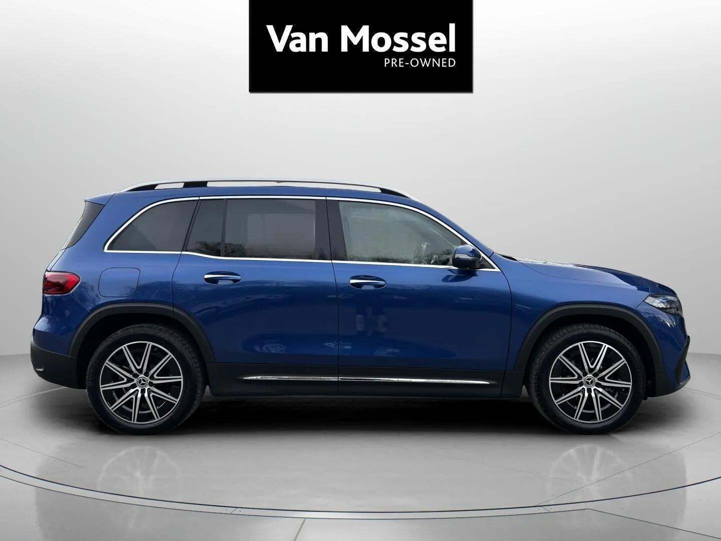 Mercedes EQB300 AMG Line 4Matic