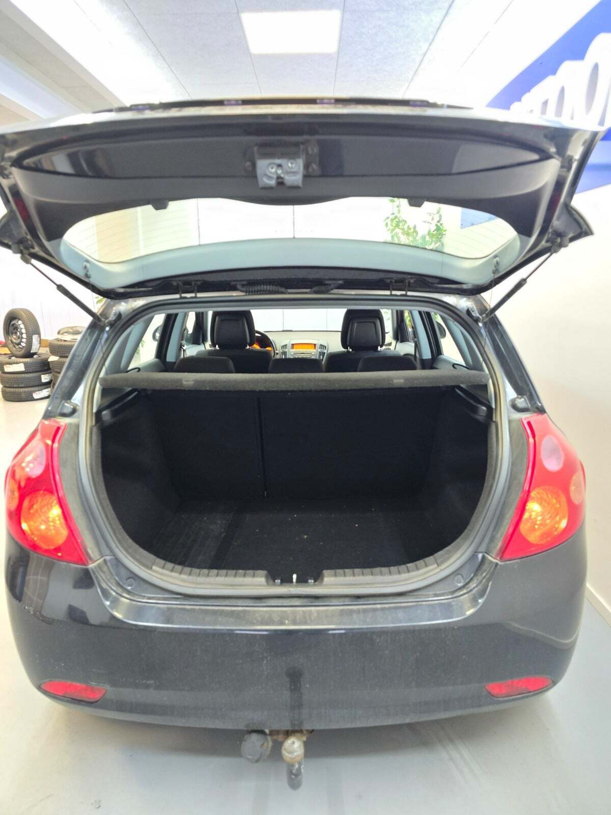 Sort Kia Ceed fra 2008