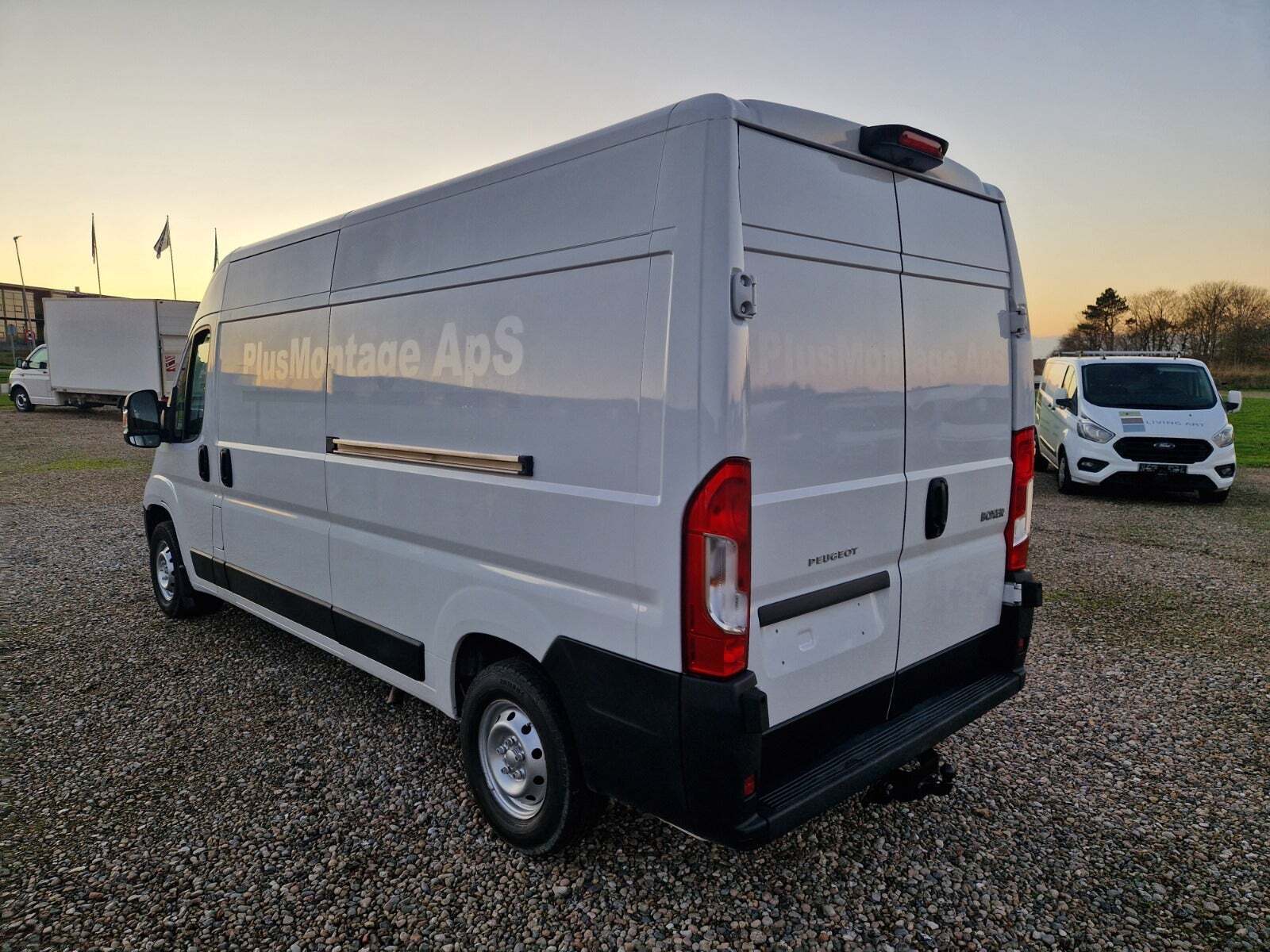 undefined Peugeot Boxer 333 fra 2022 set udefra