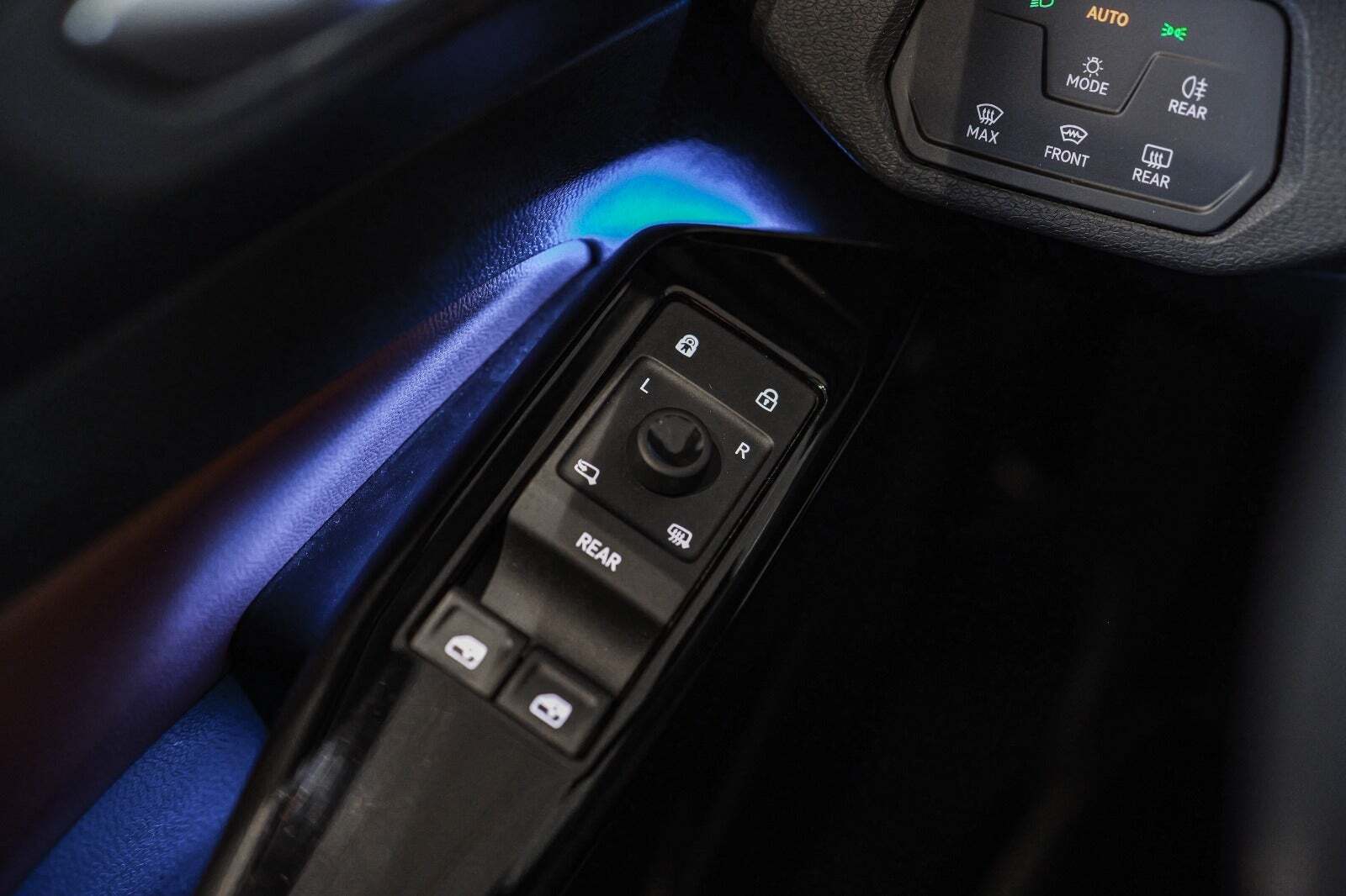 Grå VW ID.4 fra 2021