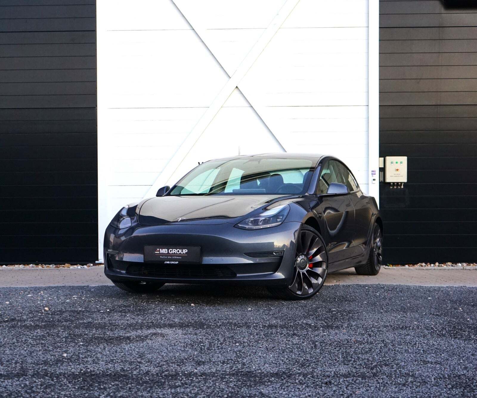 Tesla Model 3 Performance AWD