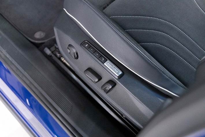 Blå VW ID.4 fra 2023