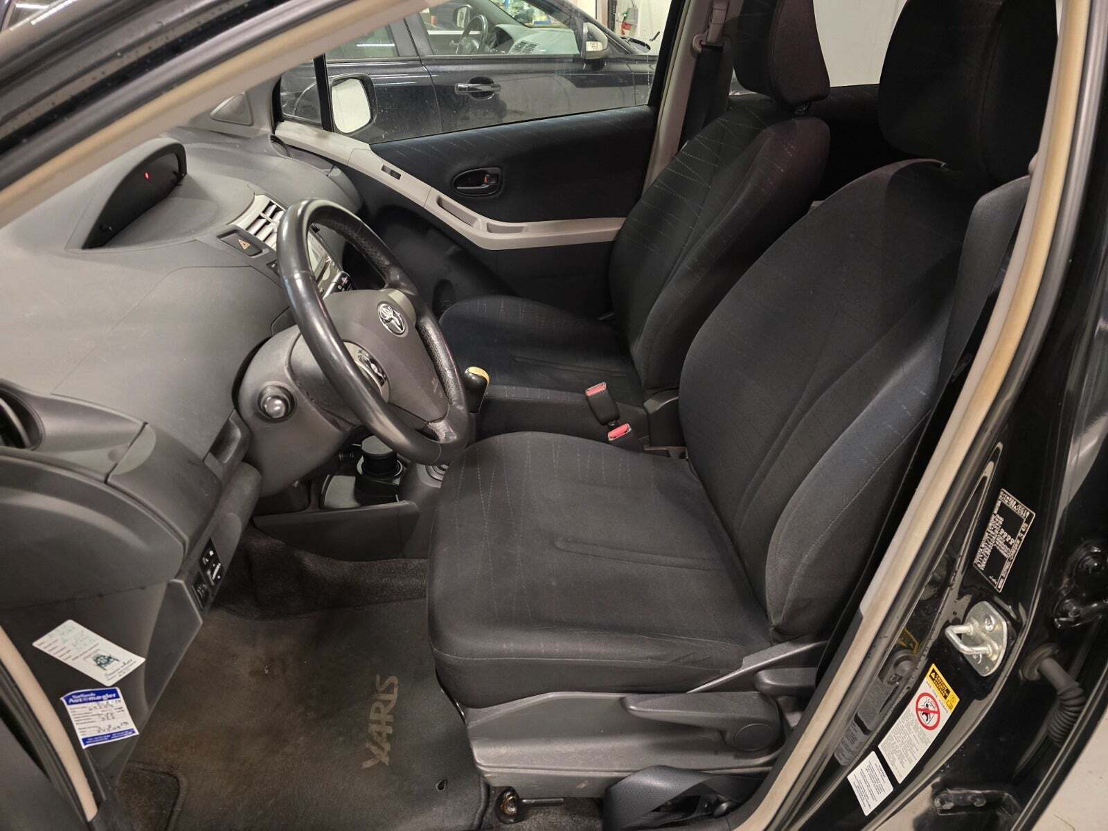 Toyota Yaris 1,3 Blue