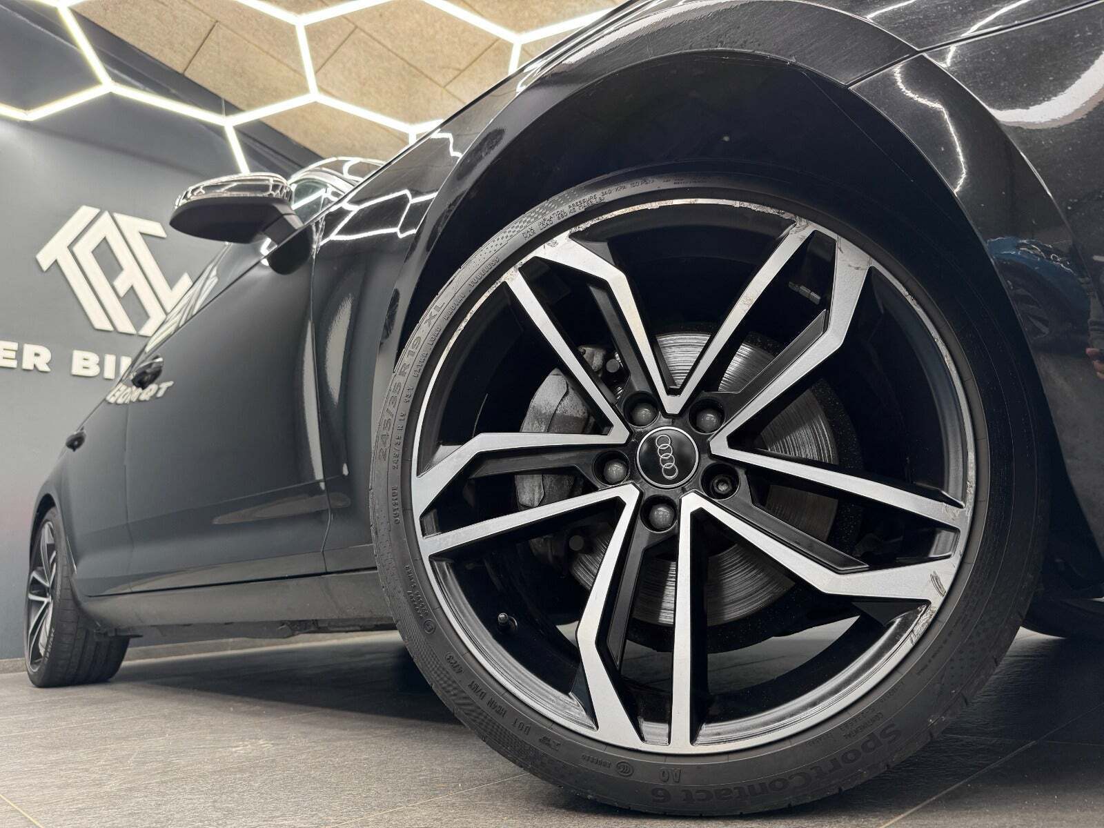 Audi A4 3,0 TDi 218 Sport Avant S-tr.