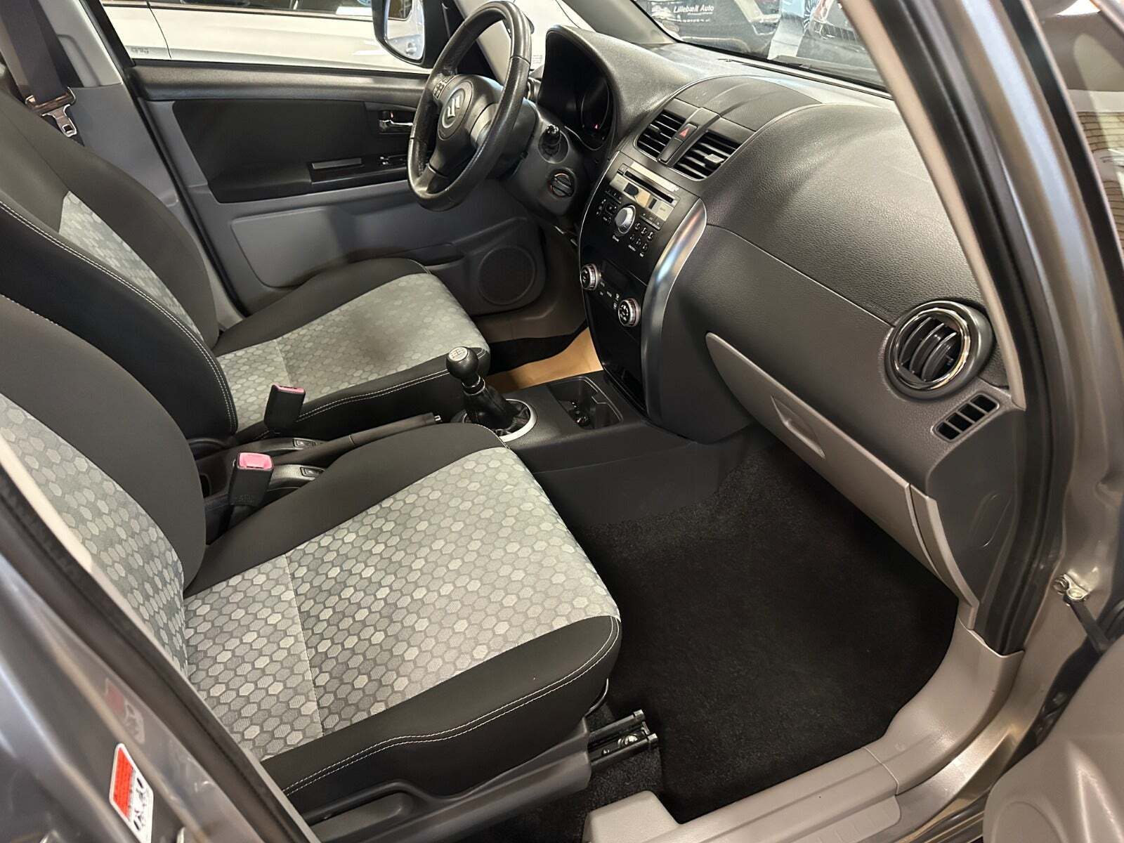 Suzuki SX4 1,6 CombiBack GLX