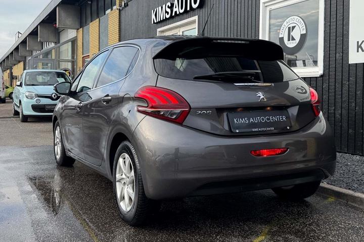 undefined Peugeot 208 fra 2019