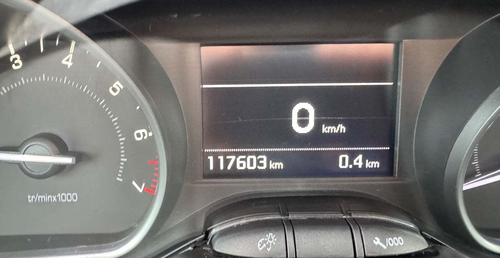 undefined Peugeot 208 fra 2019