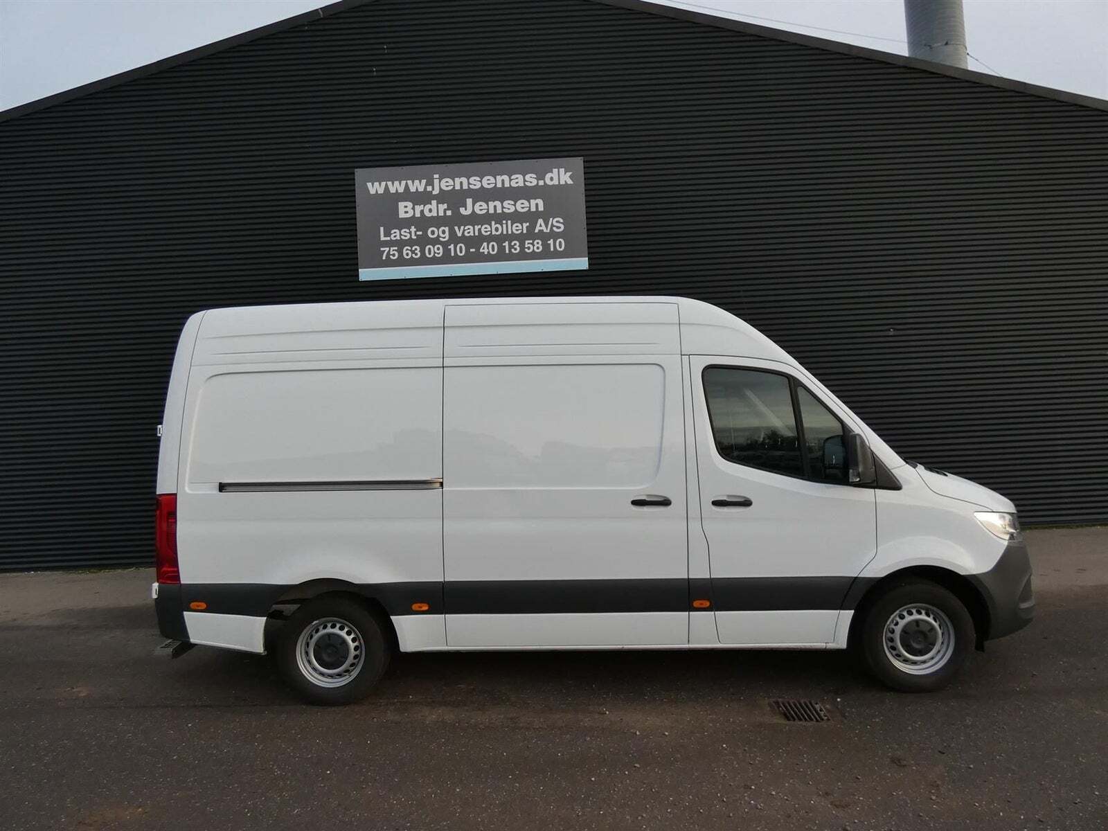 Mercedes Sprinter 317 2,0 CDi A2 Kassevogn PRO aut. RWD