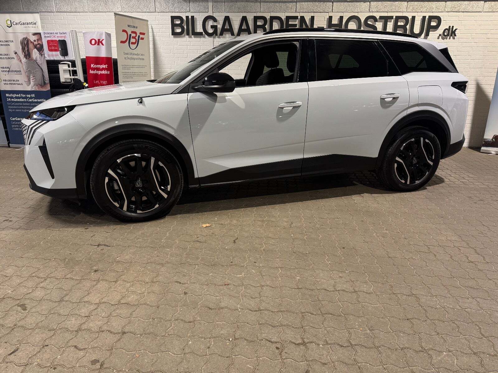 Peugeot e-5008 77 Allure 7prs