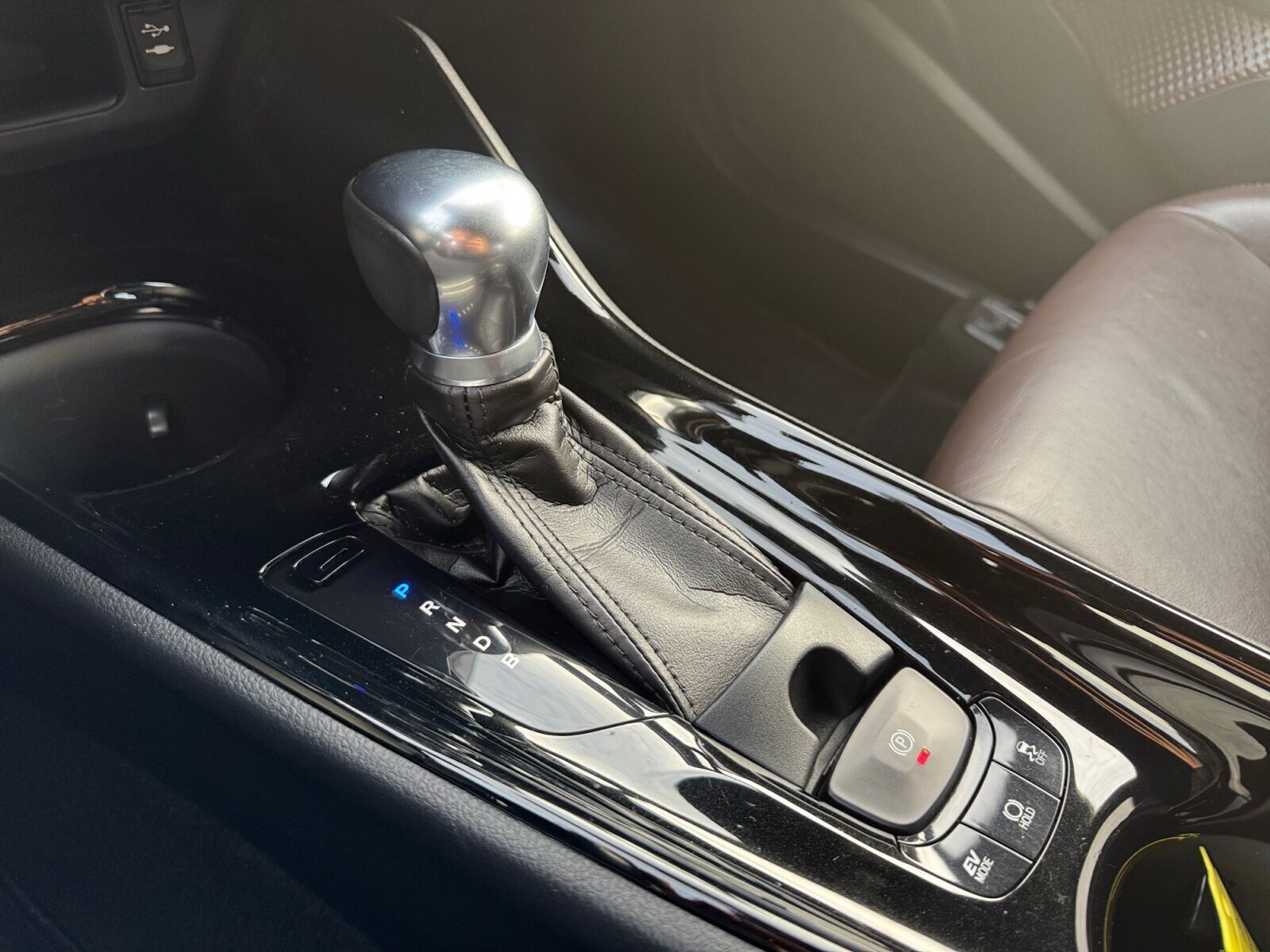 undefined Toyota C-HR fra 2017