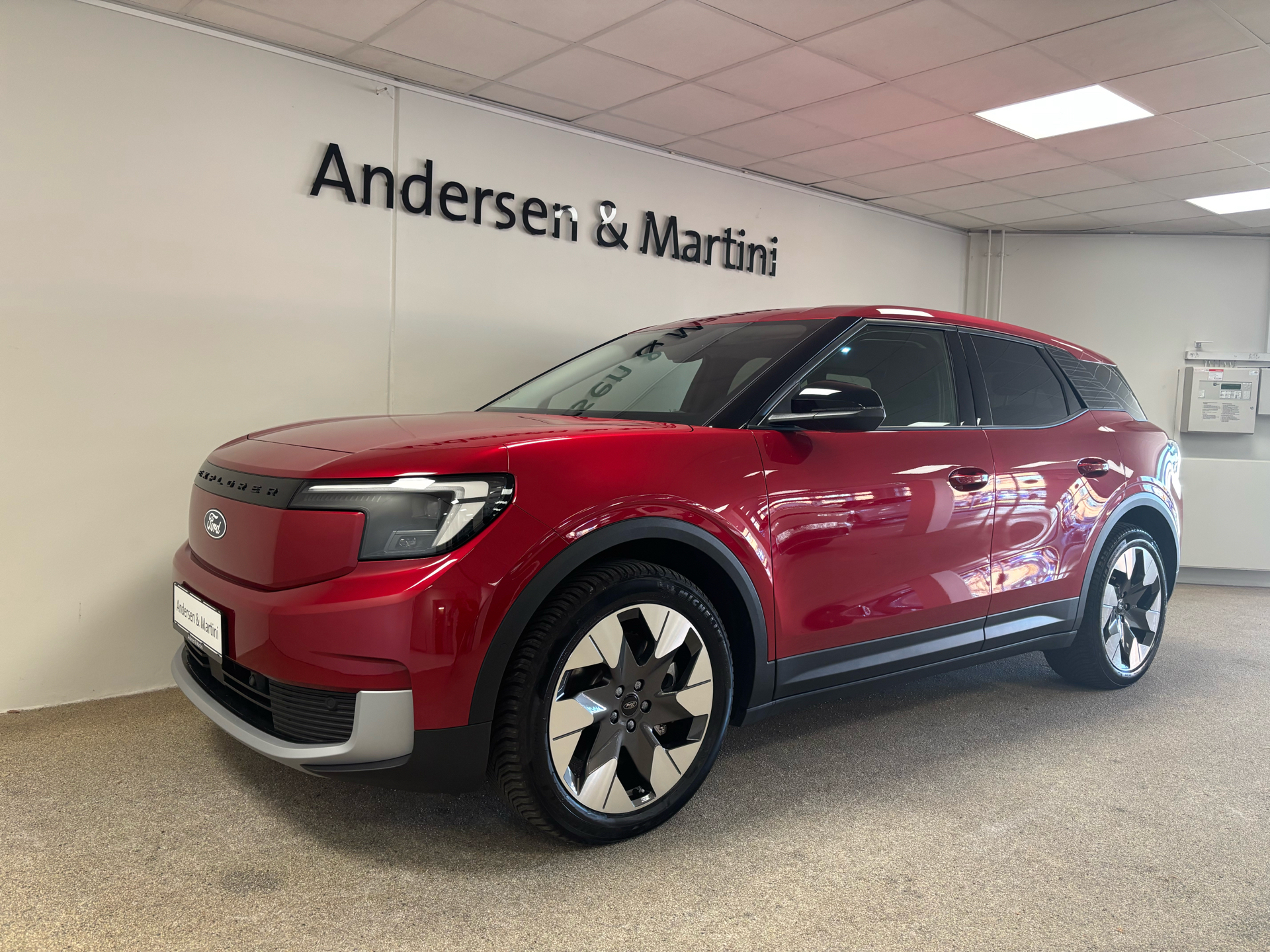 Ford Explorer EL UR Premium RWD 286HK 5d Aut.