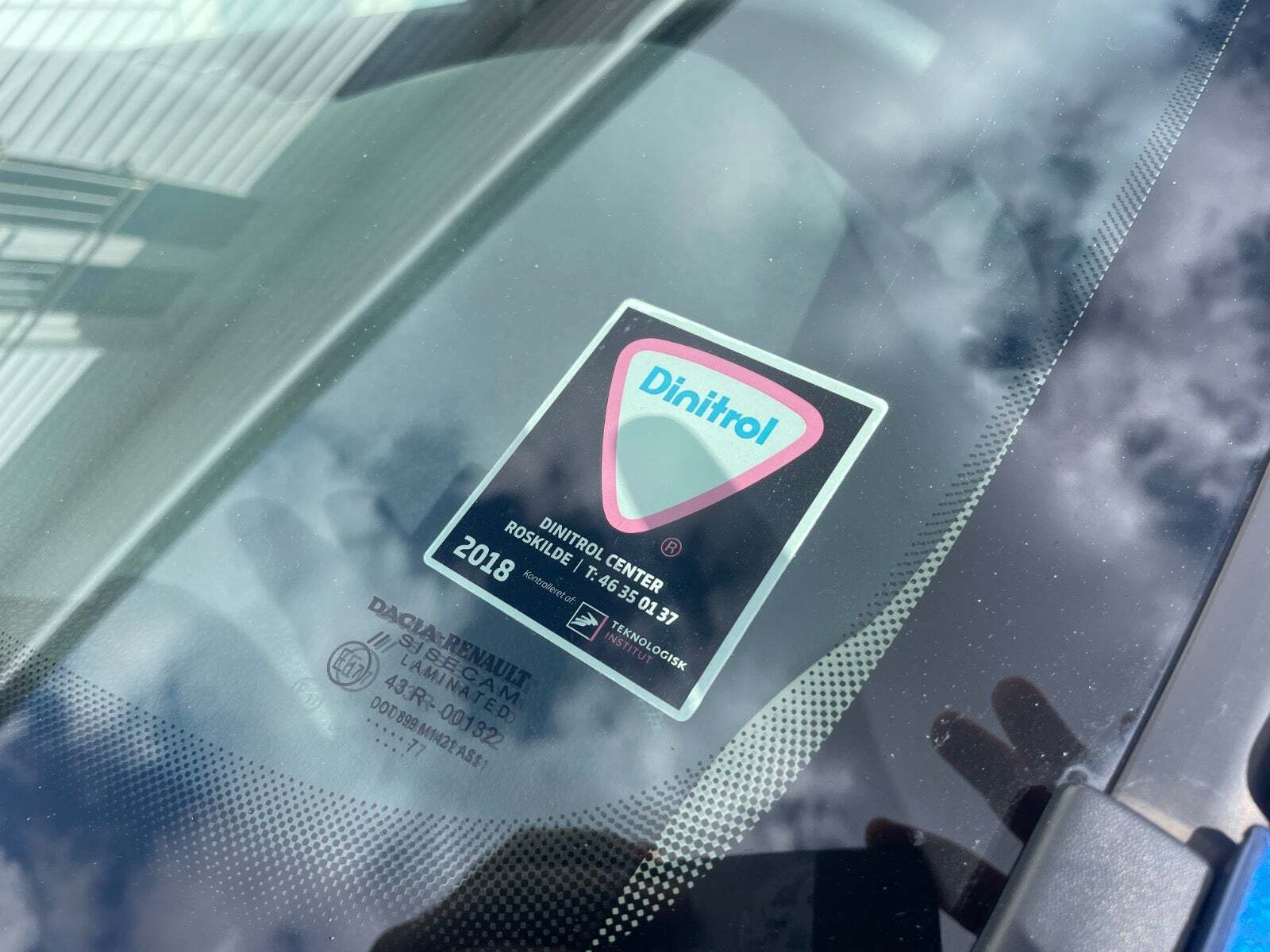 Blå Dacia Sandero fra 2018