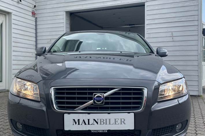Grå Volvo S80 fra 2006
