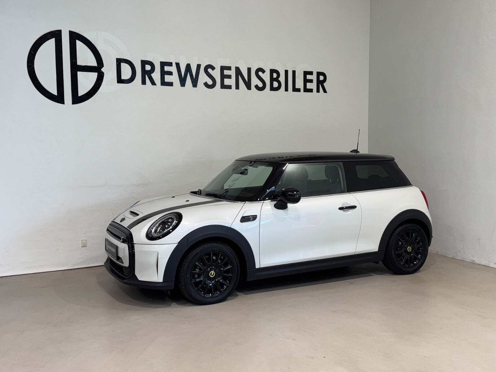 Mini Cooper SE Essential