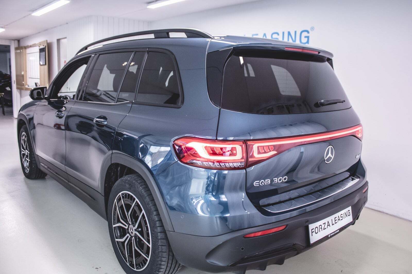 Mercedes EQB300 AMG Line 4Matic