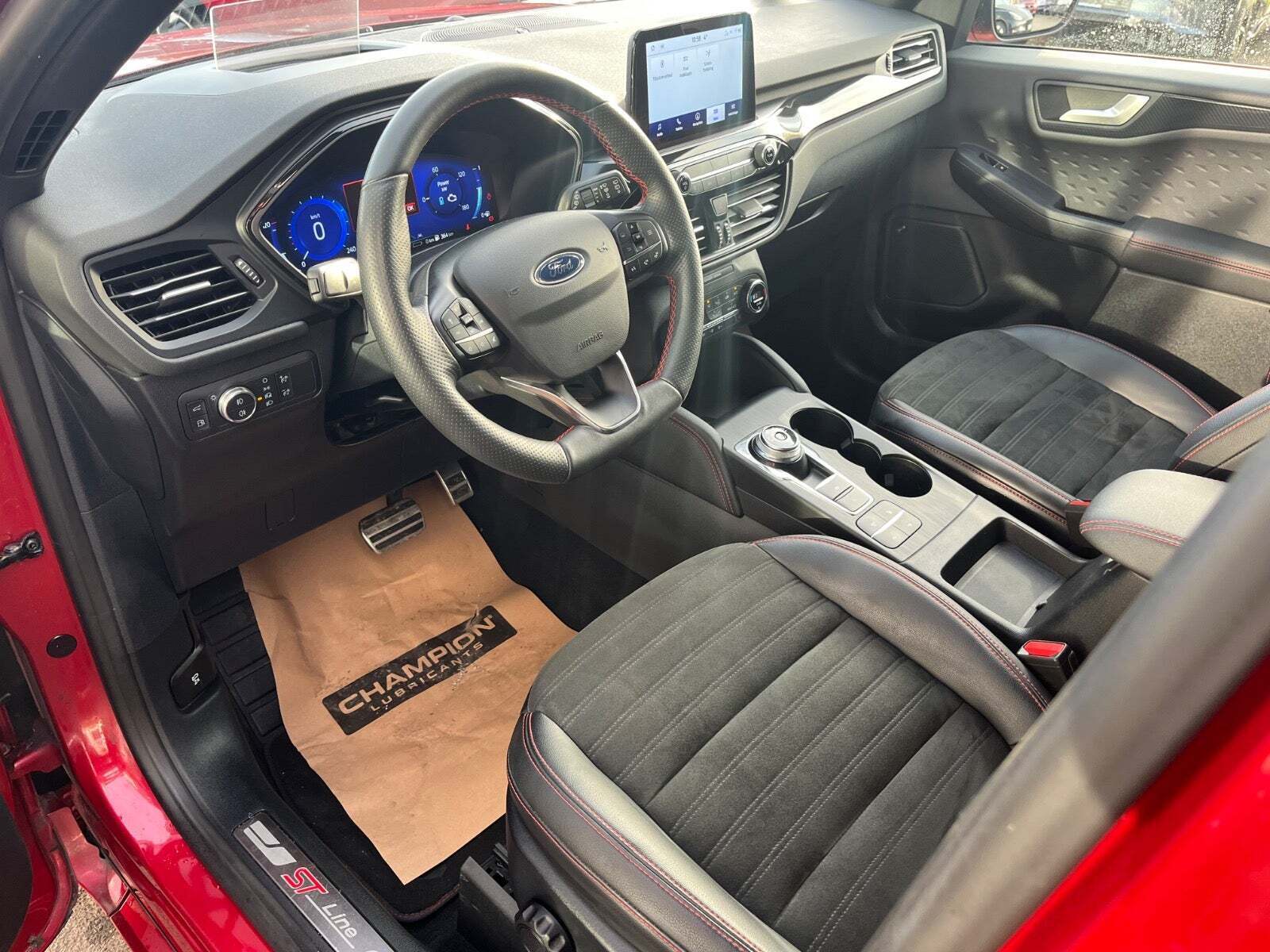 Ford Kuga 2,5 PHEV ST-Line X CVT