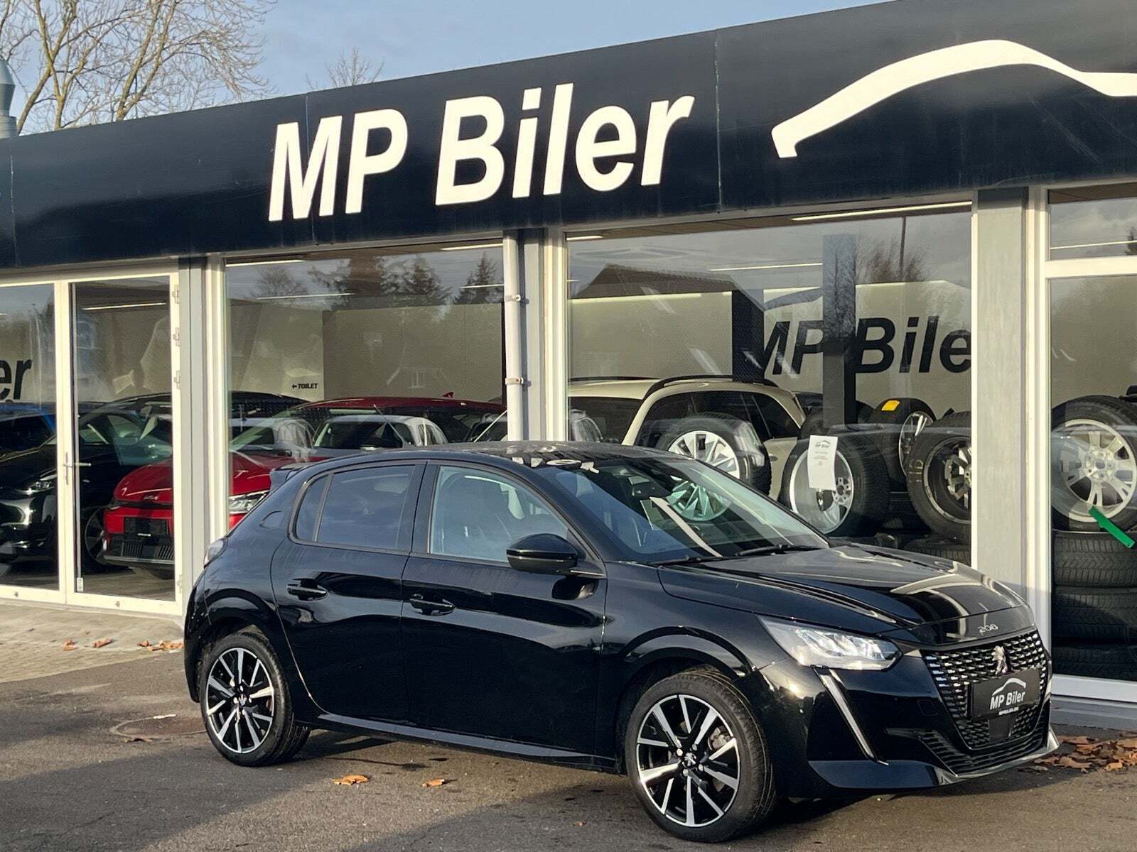 Peugeot 208 1,2 PureTech 100 Black Selection EAT8