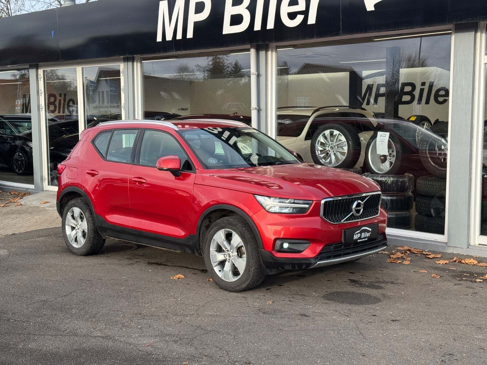 Volvo XC40 2,0 D4 190 Momentum aut. AWD