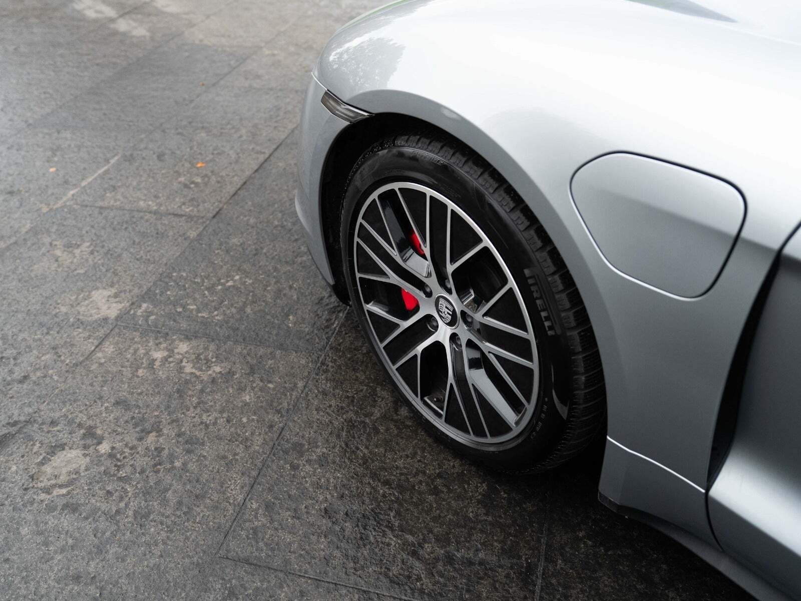 Porsche Taycan 4S Performance+