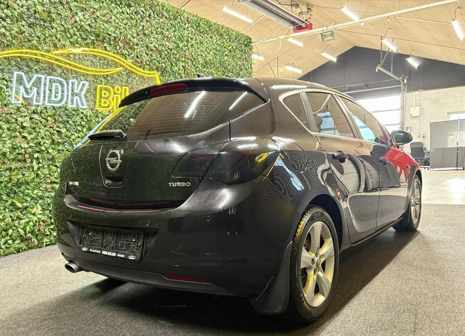 undefined Opel Astra fra 2011