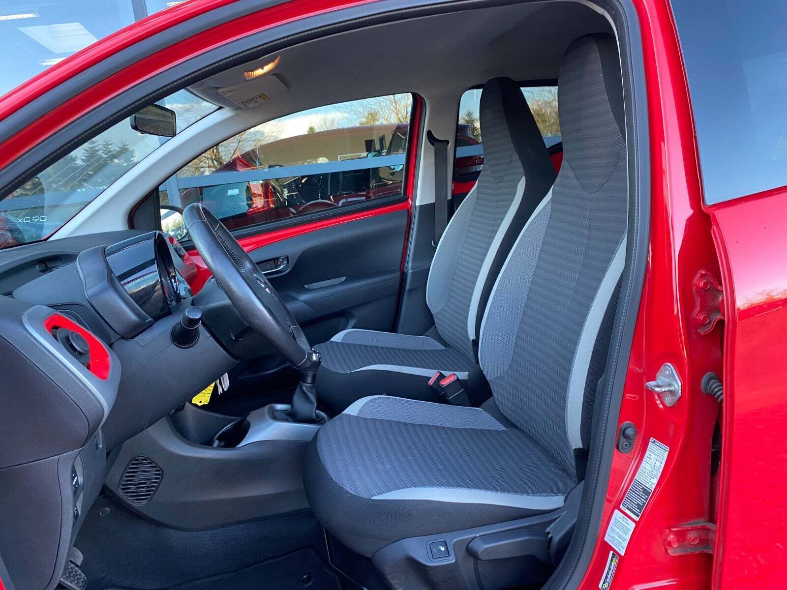 Toyota Aygo 1,0 VVT-i x