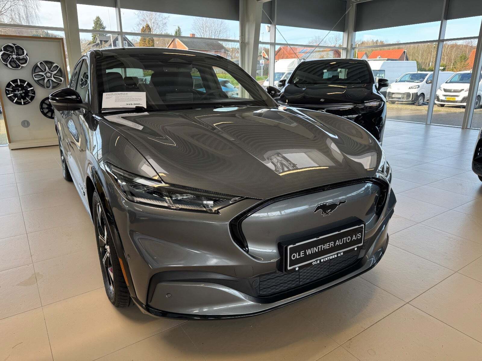 Ford Mustang Mach-E 98 Premium Extended Range AWD