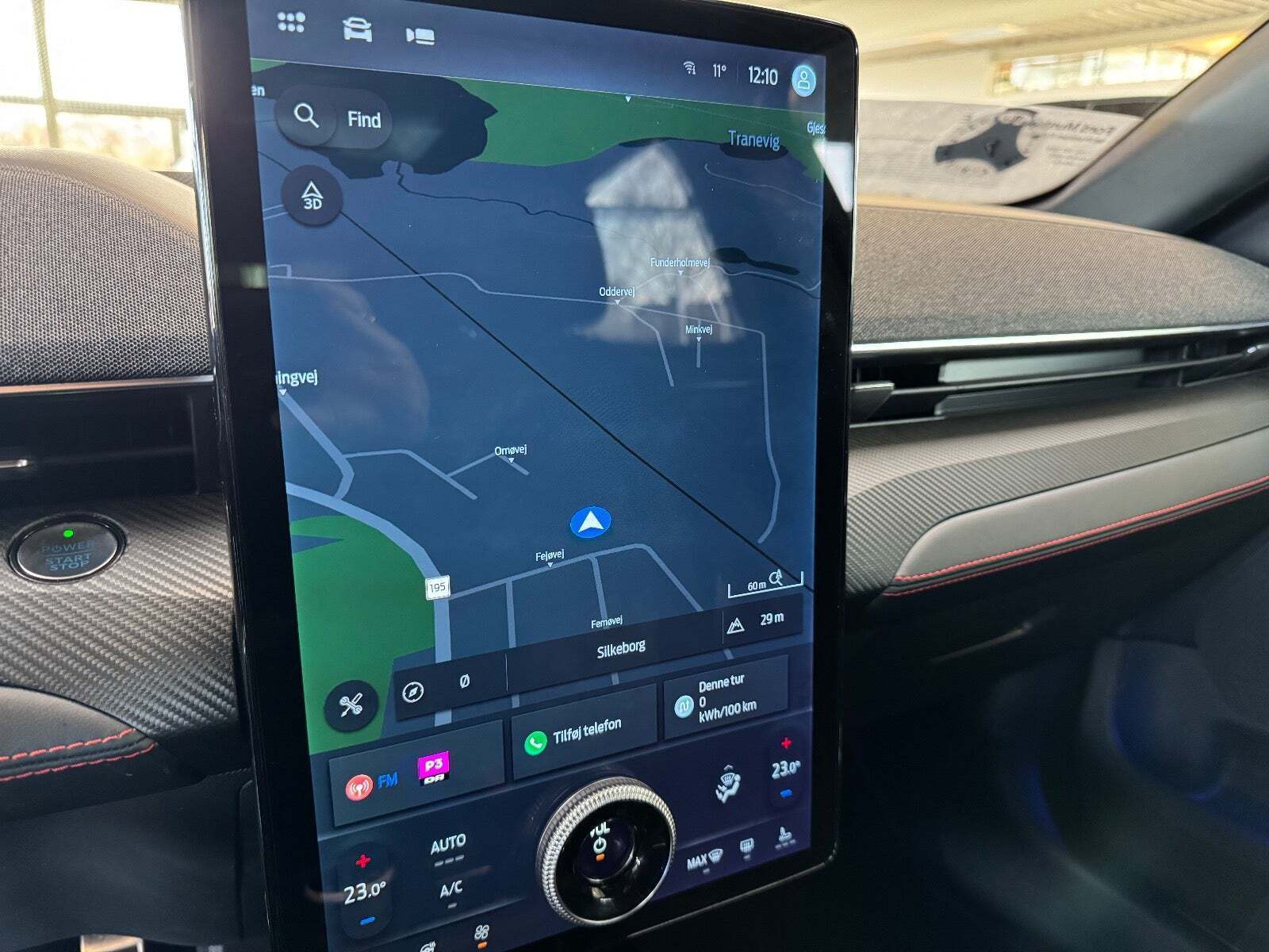 Grå Ford Mustang Mach-E fra 2023