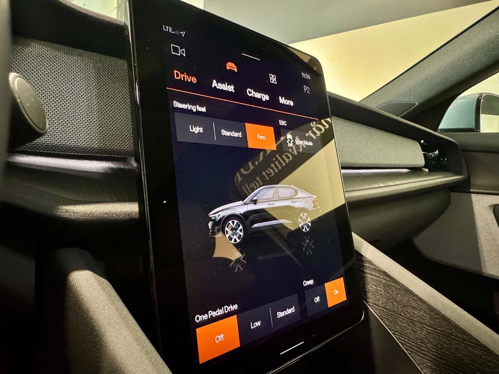 Grå Polestar 2 fra 2024