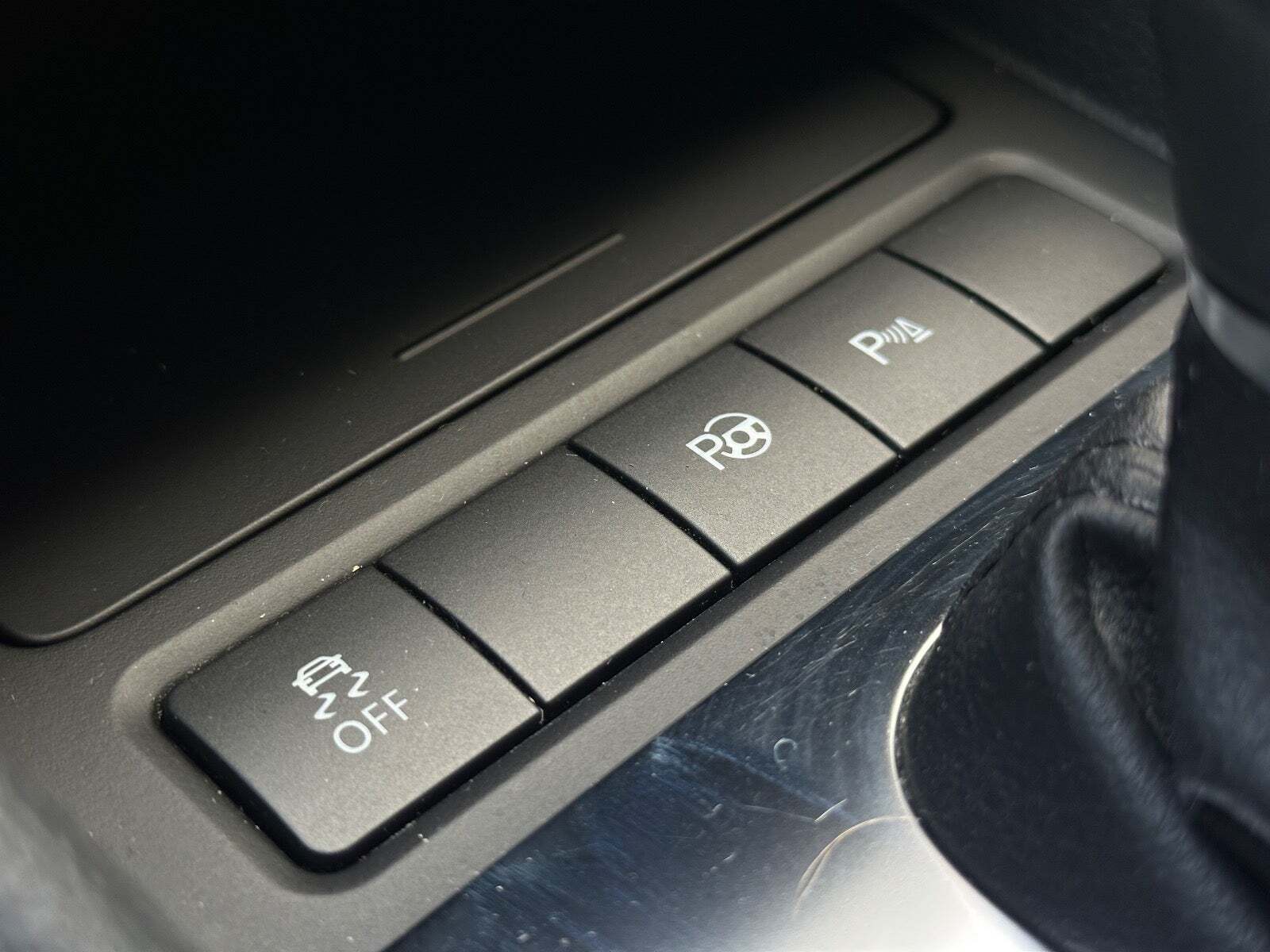 Grå VW Golf VI fra 2011