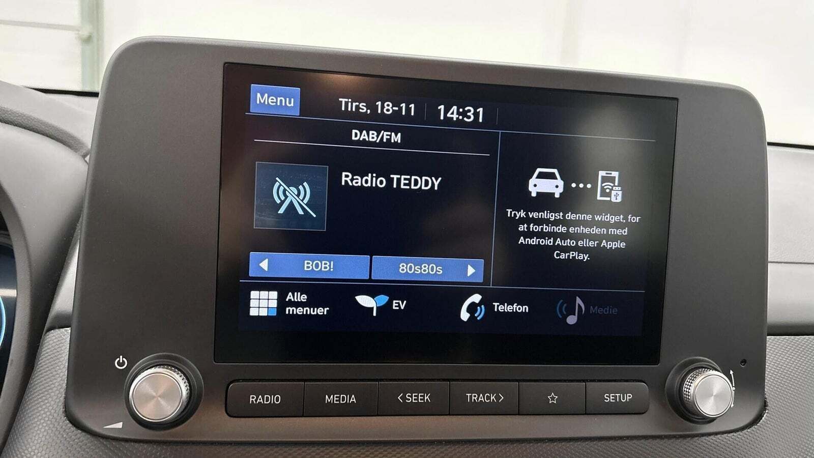 Blå Hyundai Kona fra 2023